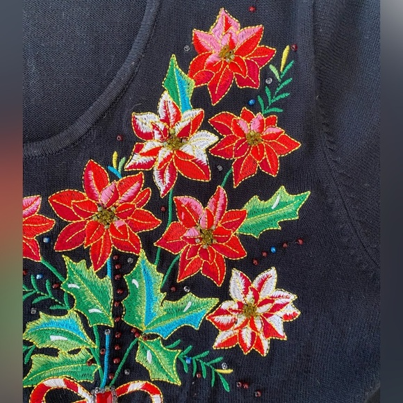 Vntg‎ Quacker Factory Black Poinsettia Christmas Sweater Small Embroidery Beaded - Picture 4 of 9
